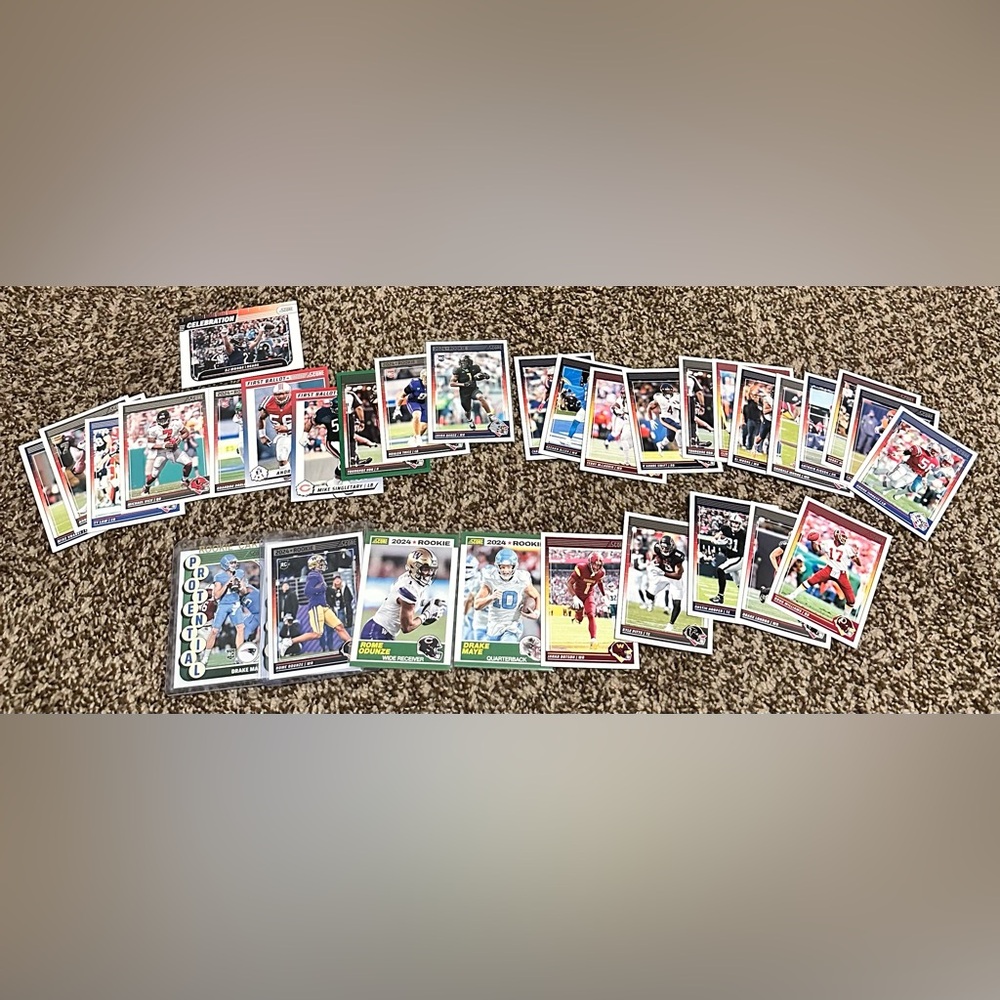 34 Panini Score Football Cards